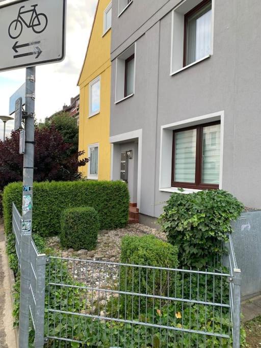 Apartment Modernes, Familienfreundliches In *